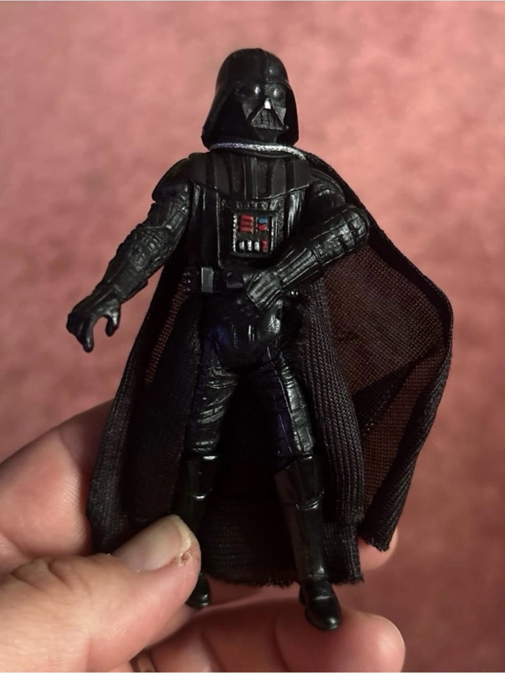 Hasbro 2005 Star Wars Darth Vader 4” Action Figure